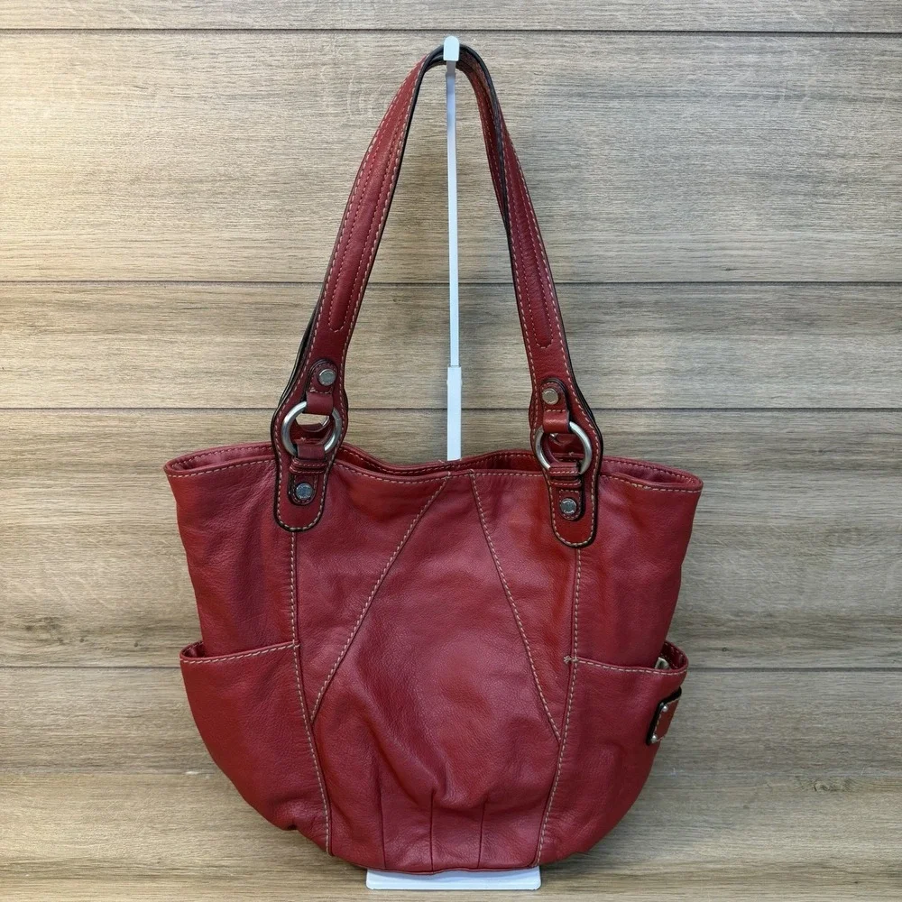 Vintage Tignanello Red Leather Bucket Bag Slouchy Hobo Shoulder Purse Large